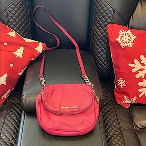 I a lot of Michael Kors purses. Don’t need them🥰